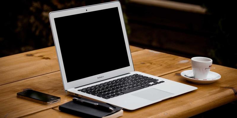 Lili Li96：在个人博客中编织生活美学的现代叙事