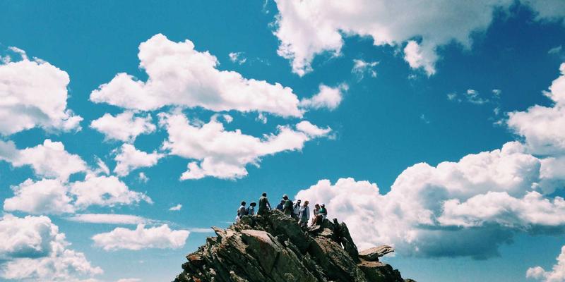 Lili Li的居家办公空间设计：打造激发深度工作的Cozy Home Office