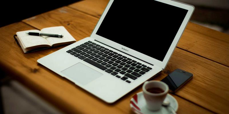 从正念消费到个人风格：跟随Lili Li构建慢时尚衣橱，开启你的Cozy Living与Wellness之旅